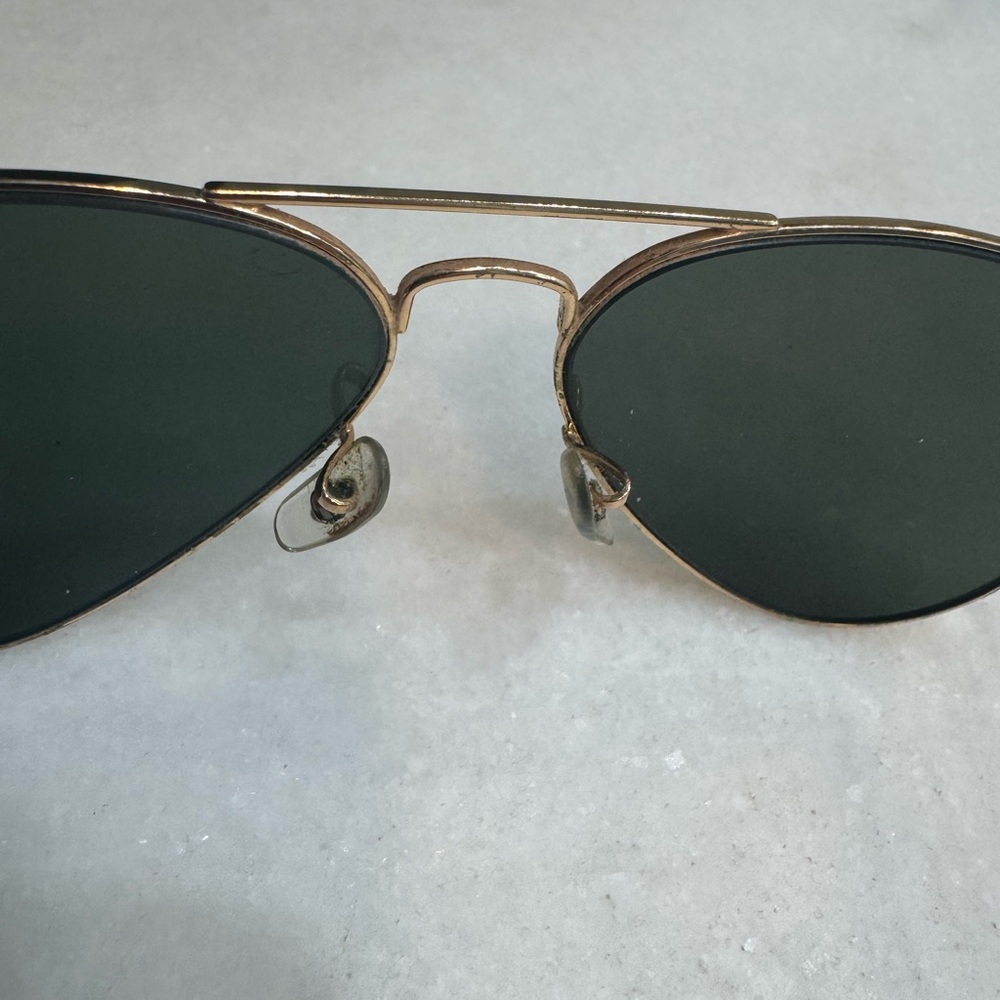 Women’s Rayban Aviator sunglasses